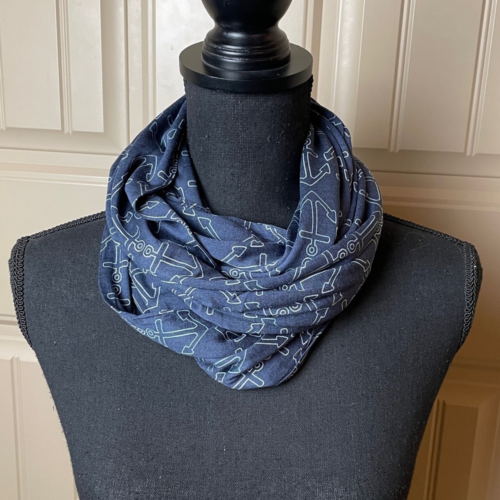 Sperry Scarf Blue and White Nautical Design
Soft NWT - Picture 5 of 15